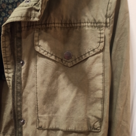 Levi's Womens Military Jacket small Olive Green Zip/Snap Closure Hideaway Hood - Picture 4 of 16